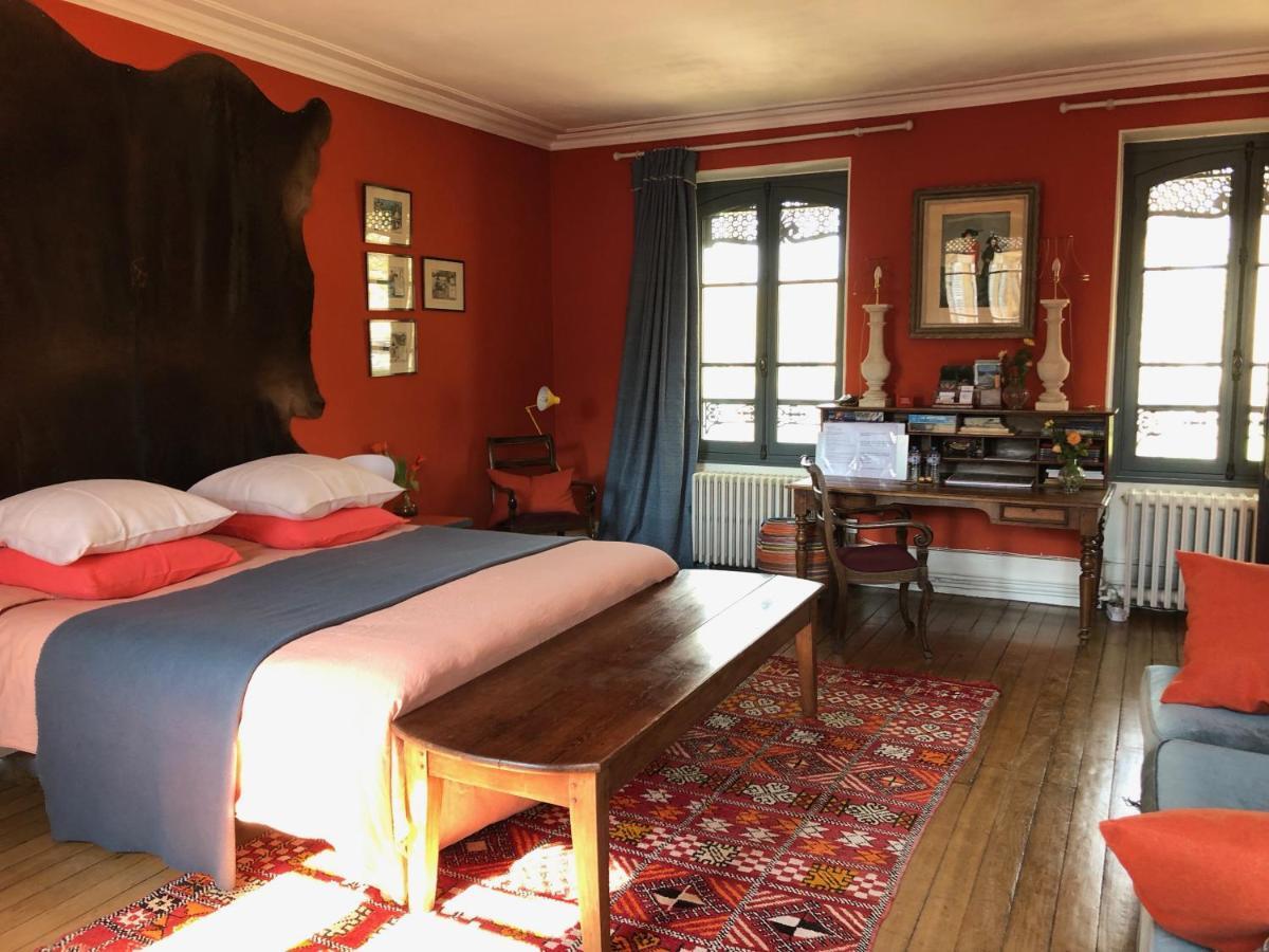 Bed In Versailles - Villa De La Piece D'Eau Des Suisses Kültér fotó